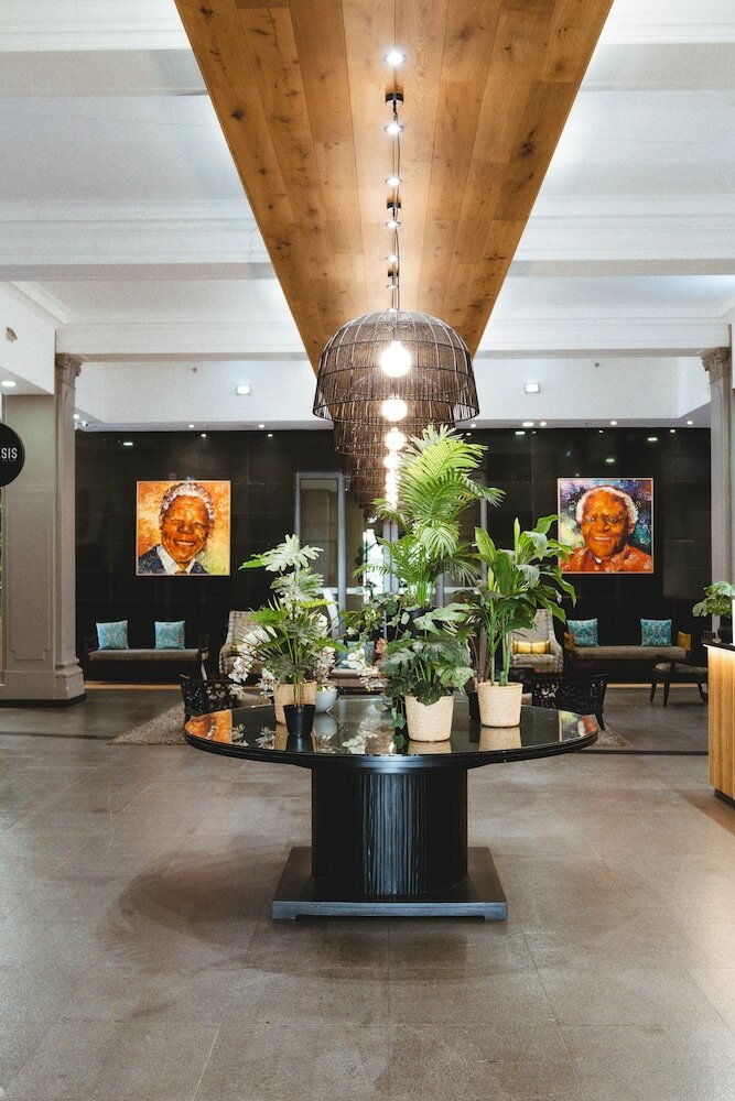 Фото Mandela Rhodes Place Hotel