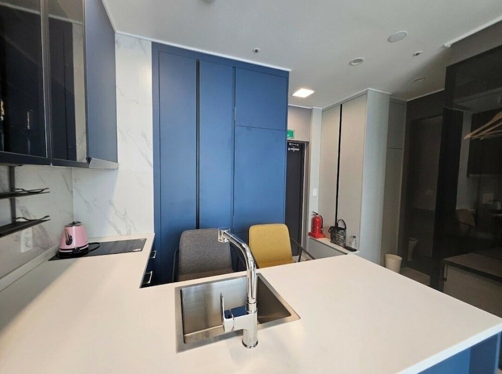 Фото The Bayment Residence