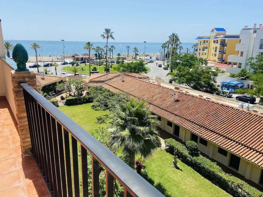 Фото Hotel Los Jazmines