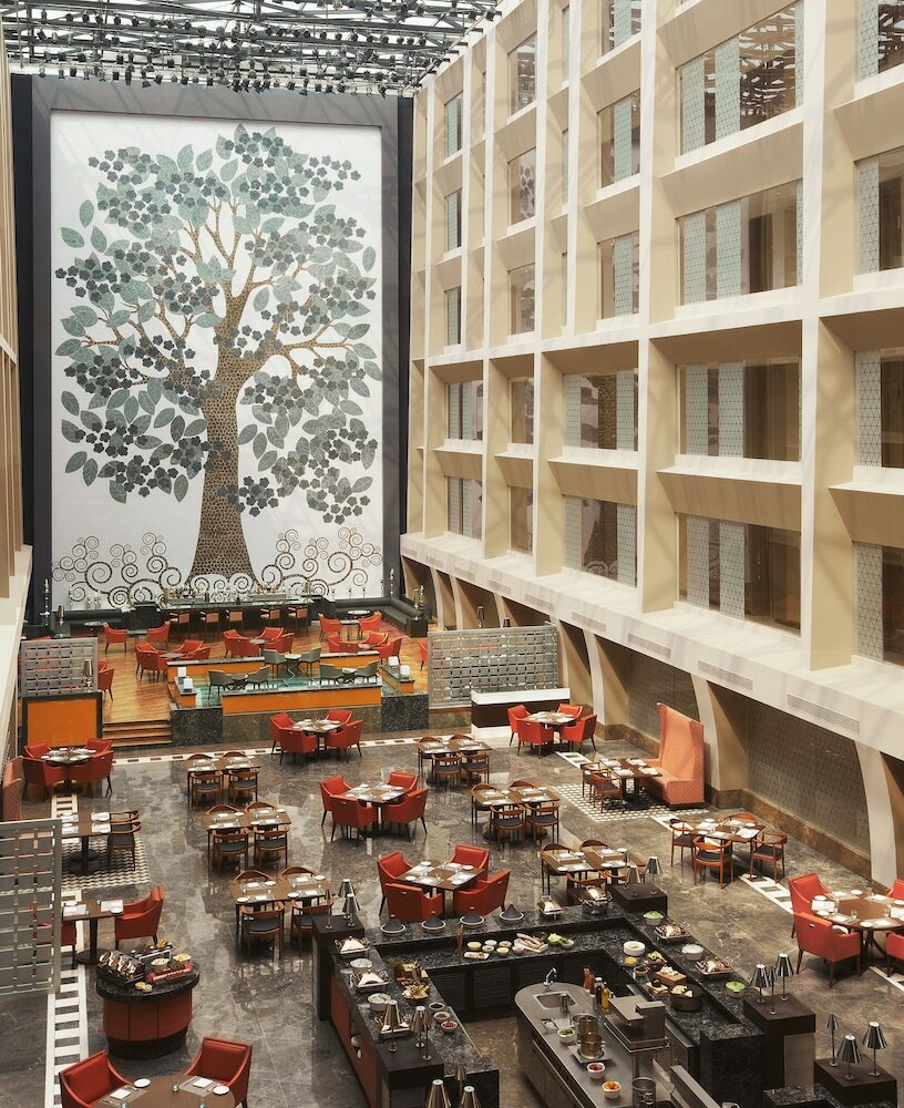 Фото Taj Santacruz