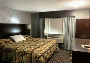 Гостиница Red Carpet Inn Elmwood Park