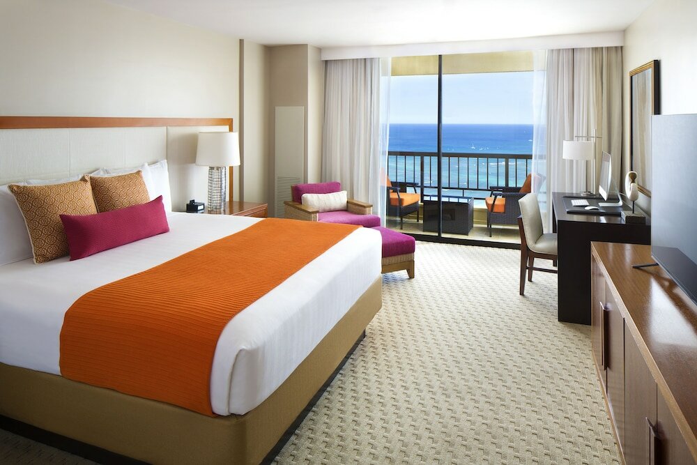 Фото Hyatt Regency Waikiki Beach Resort & SPA
