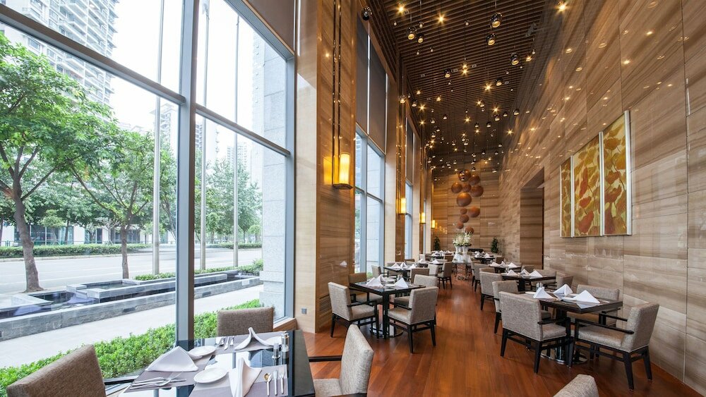 Фото Holiday Inn Chengdu Oriental Plaza