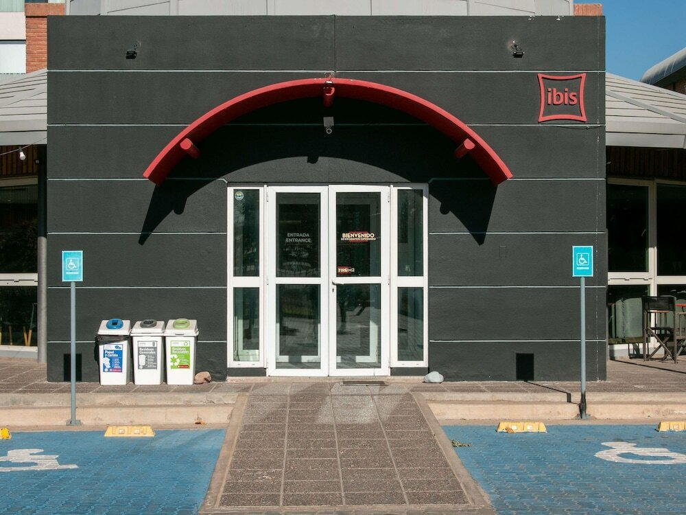 Фото ibis Mendoza