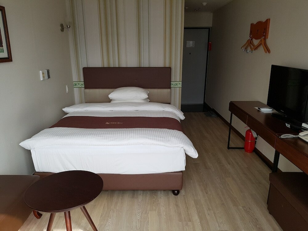 Фото Homers Hotel