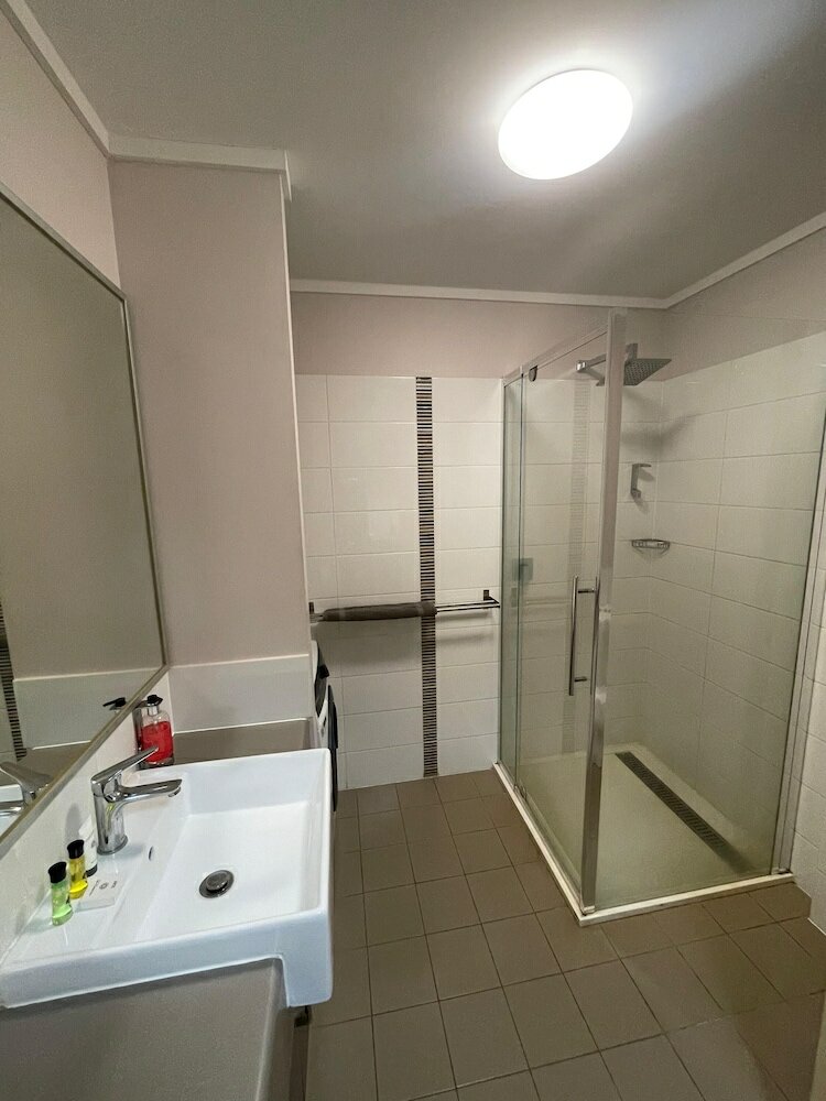Фото Spinifex Hotel