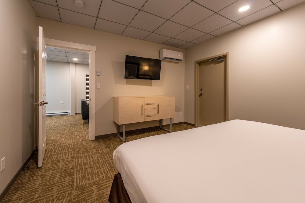 Фото Quality Inn Sunshine Suites