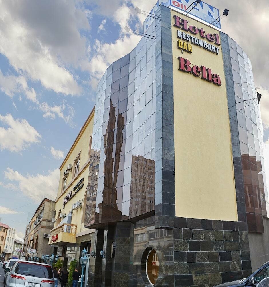 New Bella Hotel - 4