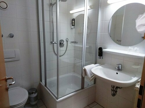 Гостиница Central Hotel в Вайблингене