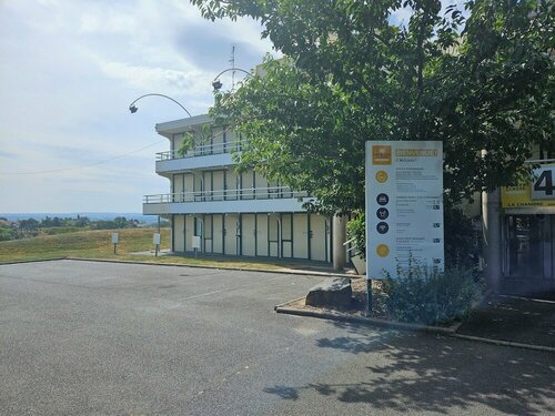 Гостиница Premiere Classe Montlucon - Saint Victor в Монлюсоне