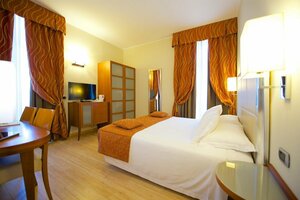 Гостиница Best Western Crystal Palace Hotel