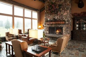 Гостиница Grouse Mountain Lodge