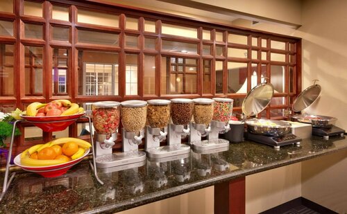 Гостиница TownePlace Suites by Marriott Boise West/Meridian в Меридиане