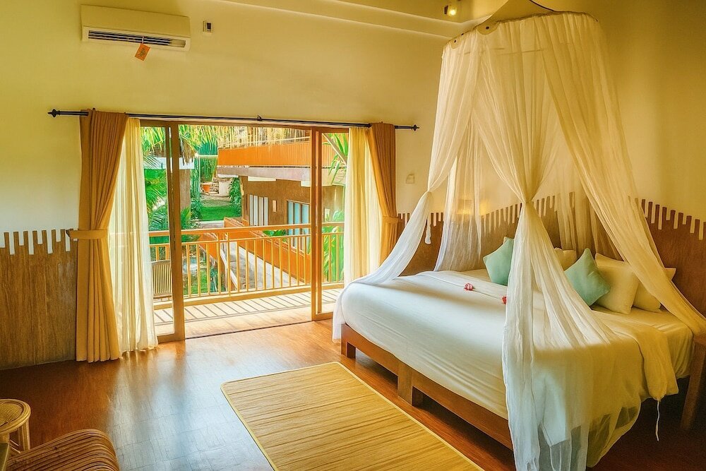 Фото Karang Lila Bhuana