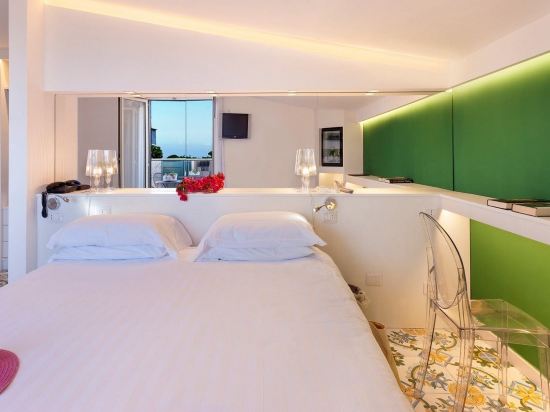 Фото Hotel Alpha