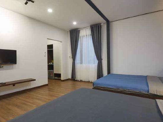 Фото The Garden Capsule Hotel