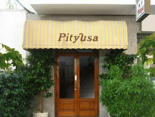 Гостиница Hostal Pitiusa на Ивисе