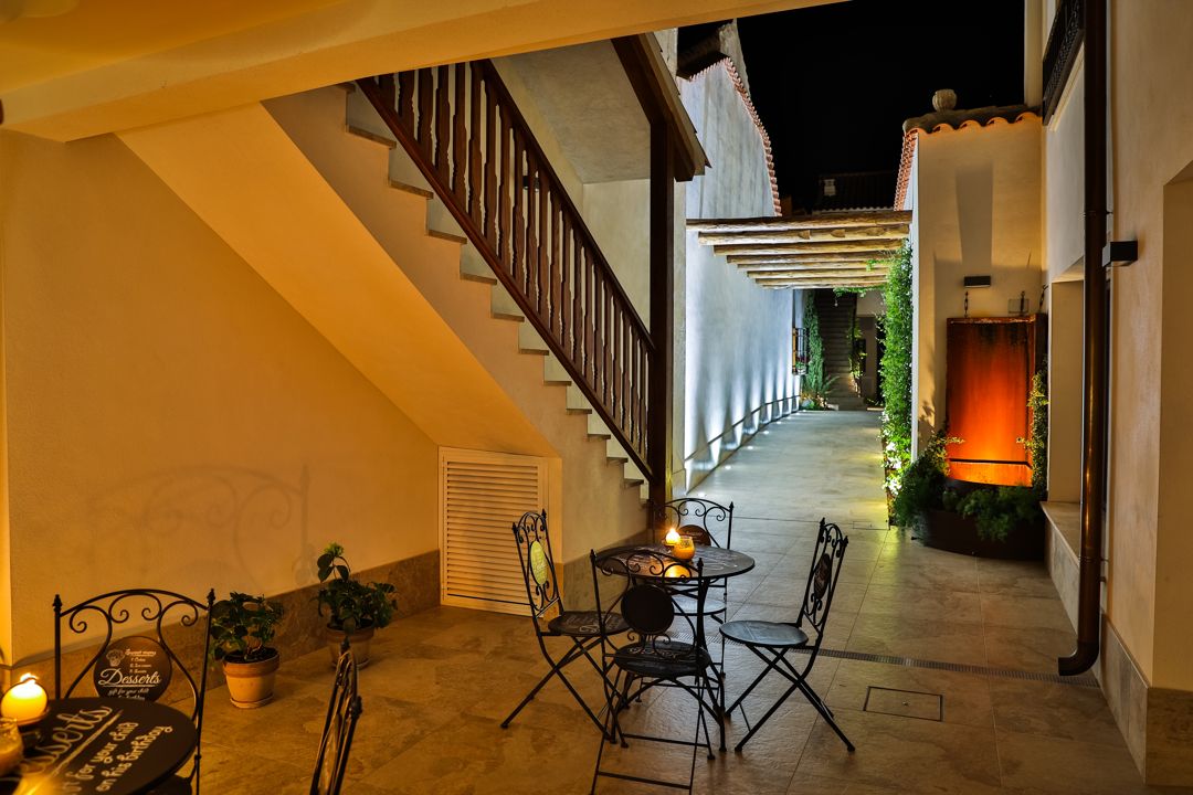 Фото El Patio de los Jazmines Boutique-House