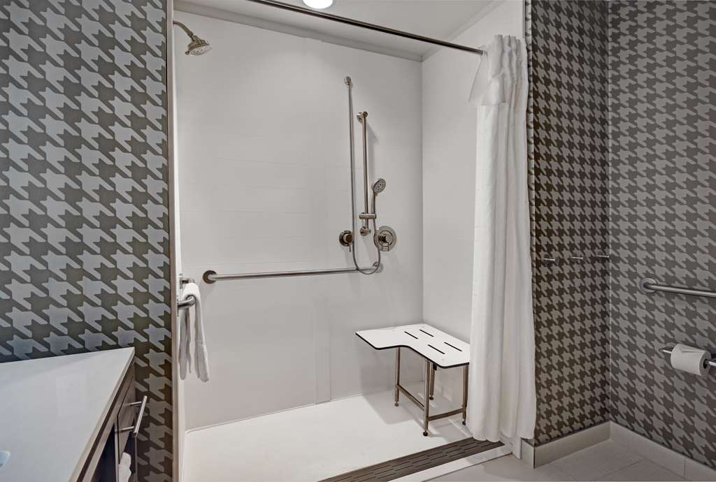 Фото Home2 Suites by Hilton Raleigh North I-540