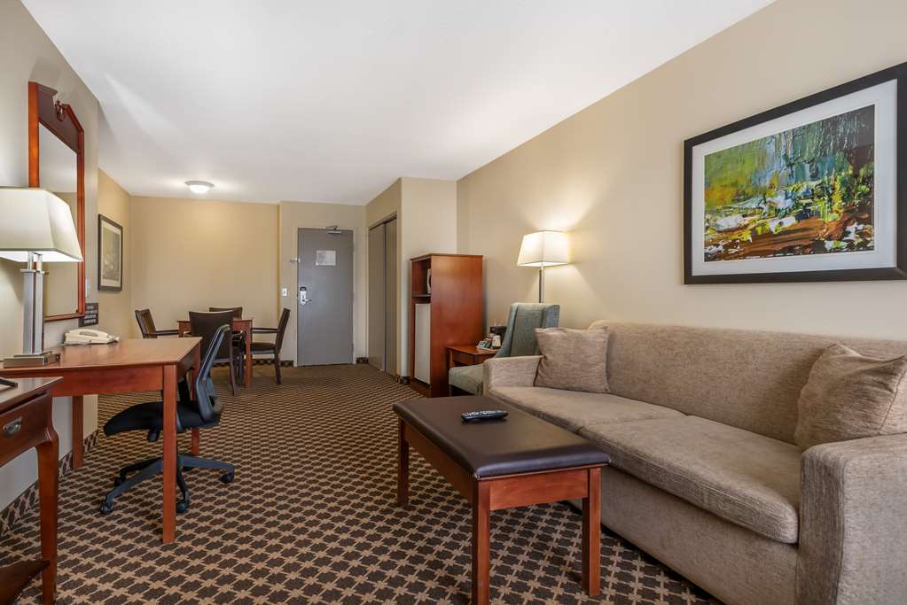 Фото Best Western Strathmore Inn