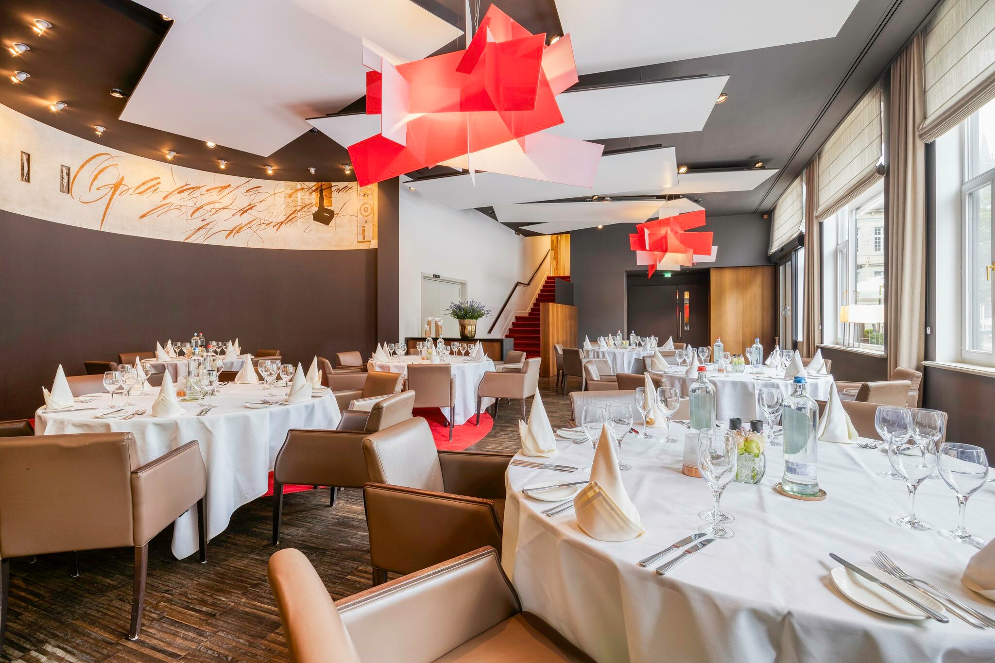 Фото Crowne Plaza Bruges