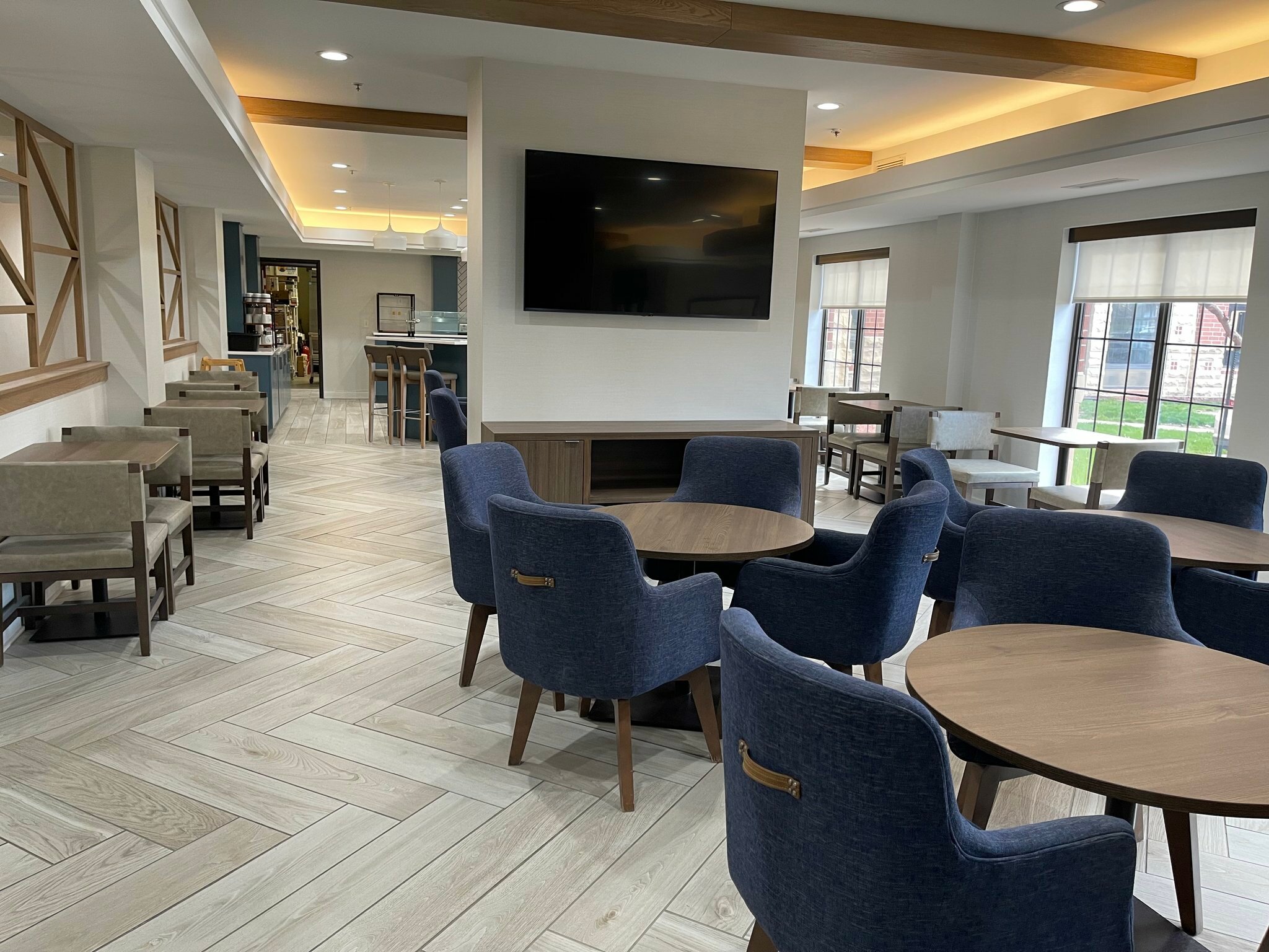 Фото Staybridge Suites West Des Moines, an Ihg Hotel