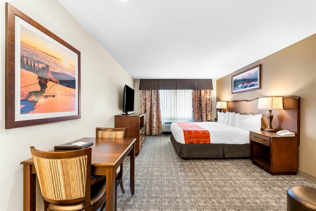 Фото Best Western Rocky Mountain Lodge