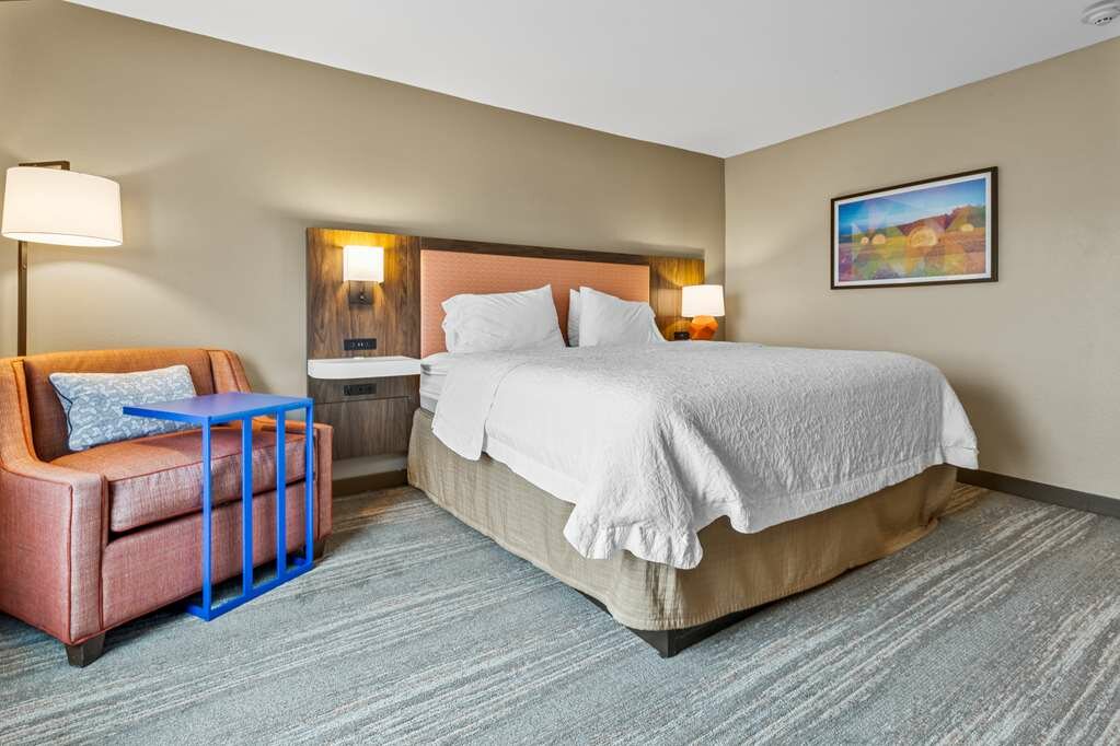 Фото Hampton Inn Temple
