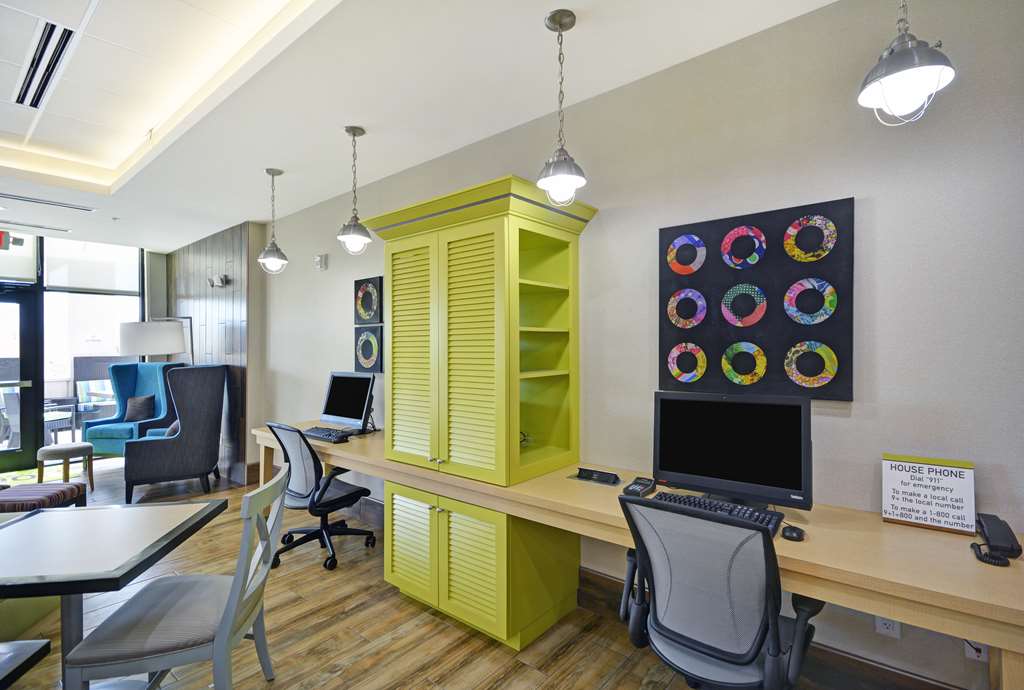 Фото Home2 Suites by Hilton Dallas DeSoto