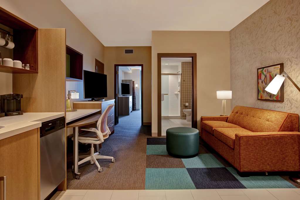 Фото Home2 Suites by Hilton Charlotte Uptown, Nc