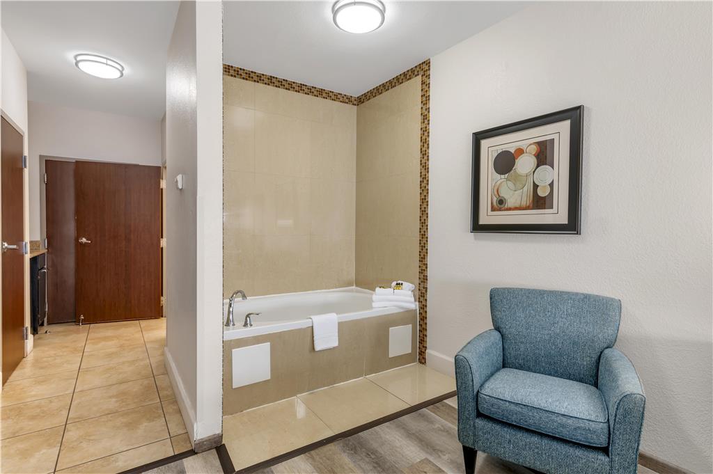 Фото Best Western Plus Jfk Inn & Suites