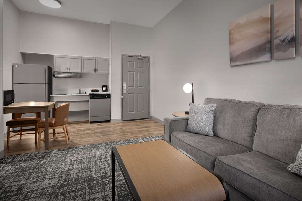 Фото Homewood Suites by Hilton Colorado Springs-North
