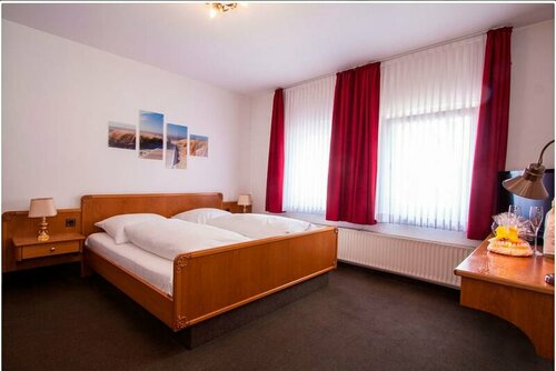 Гостиница Hotel Alt Westerholt в Хертене