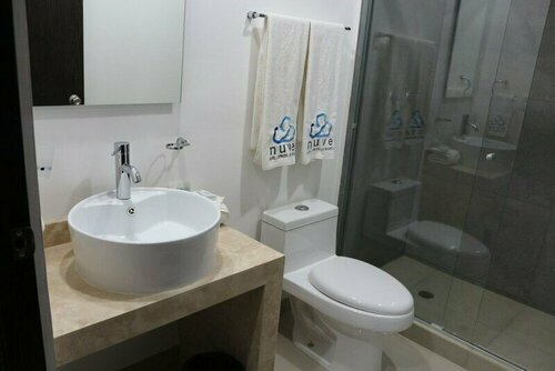 Гостиница Hotel Nuve в Колиме