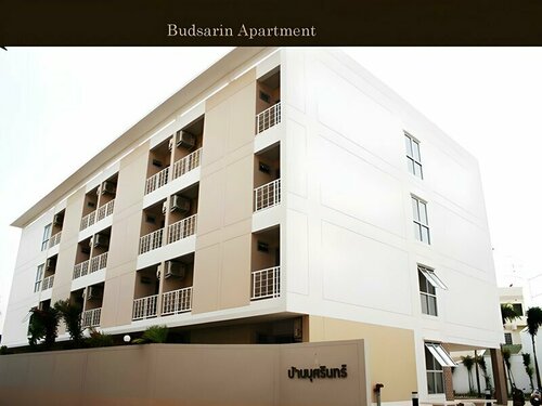 Гостиница Baanbudsarin Apartment в Сингбури