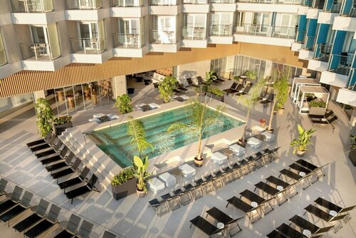 Гостиница Innside by Melia Alicante Porta Maris в Аликанте