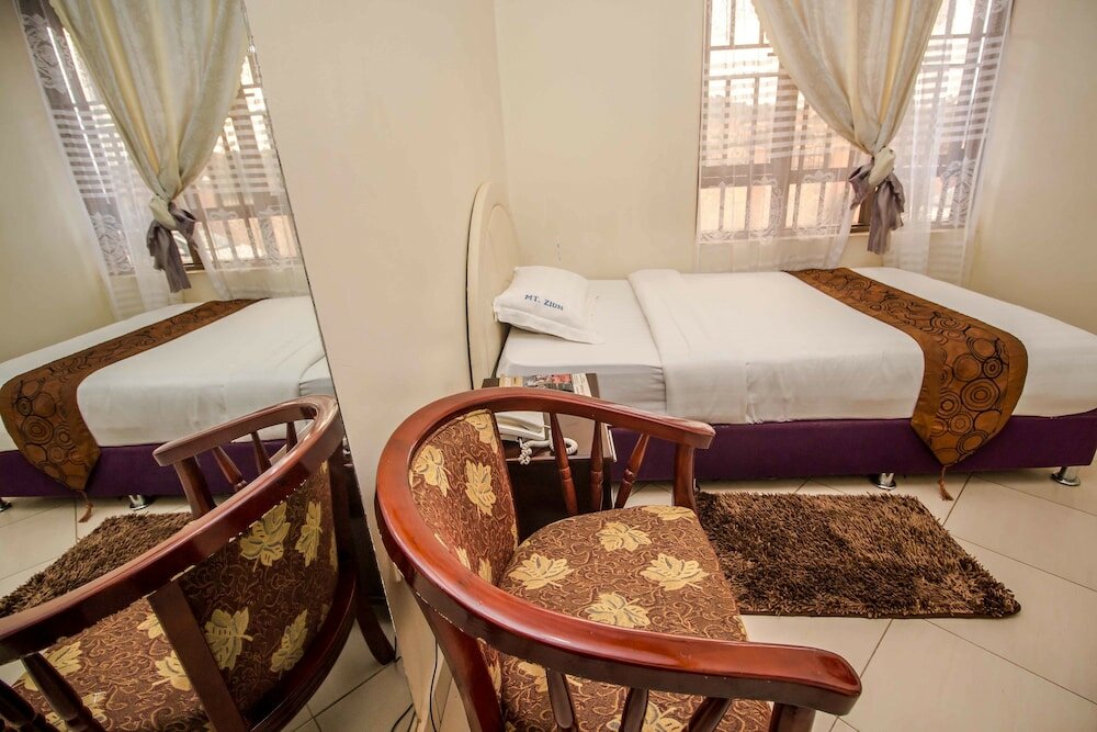 Фото Mt. Zion Hotel