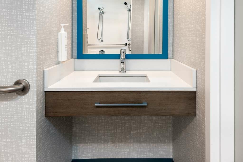 Фото Hampton Inn Boston Bedford Burlington