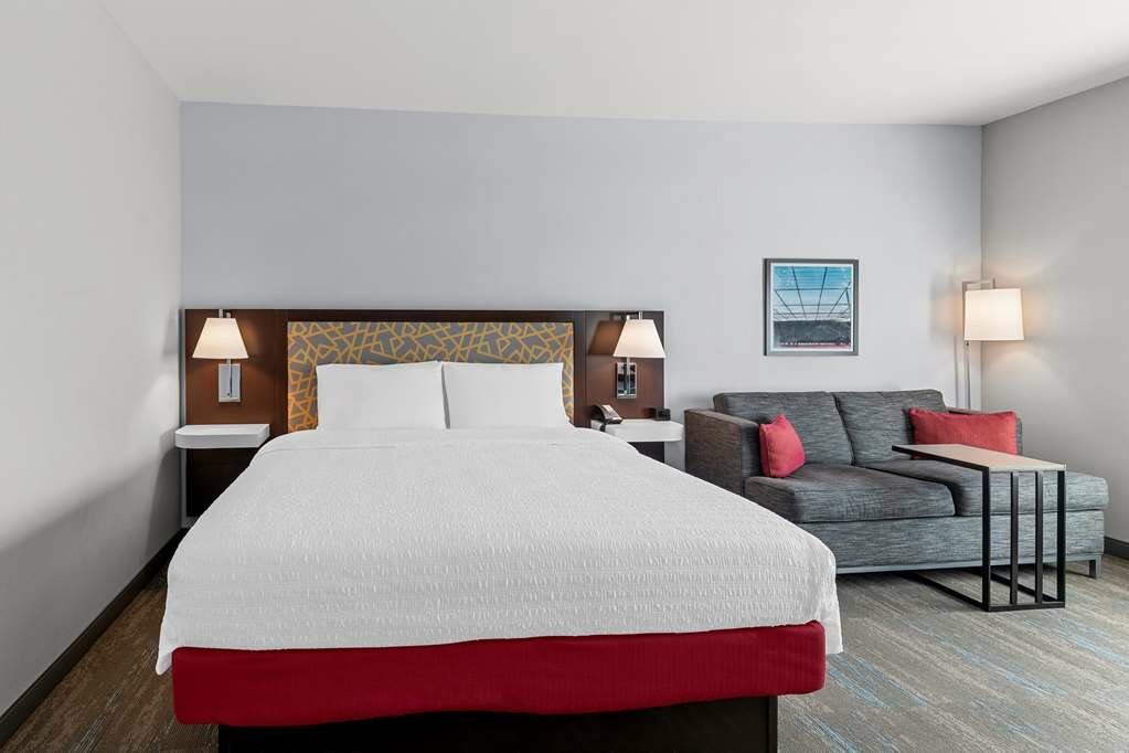 Фото Hampton Inn & Suites Farmers Branch Dallas