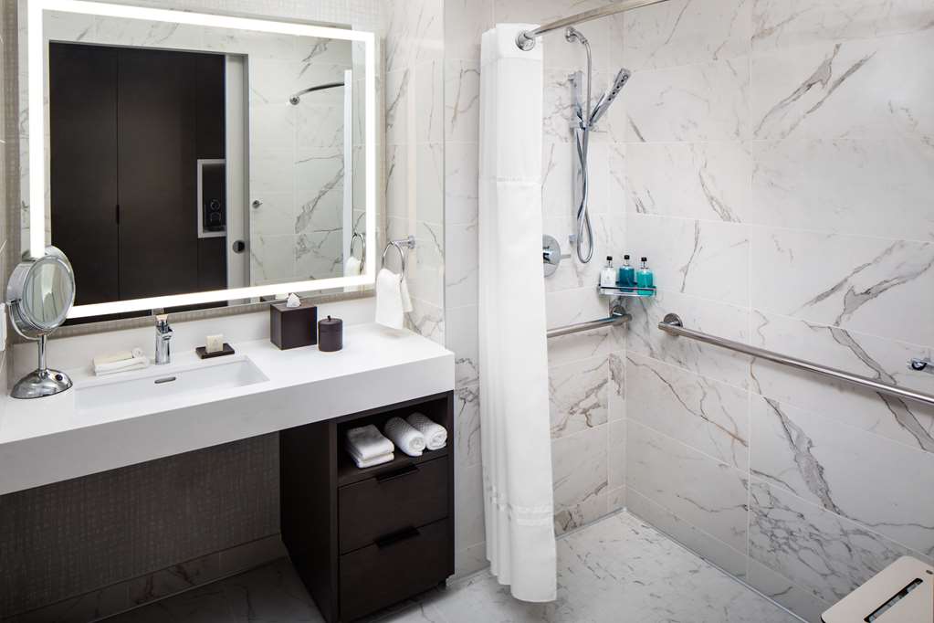 Фото Hilton Aventura Miami