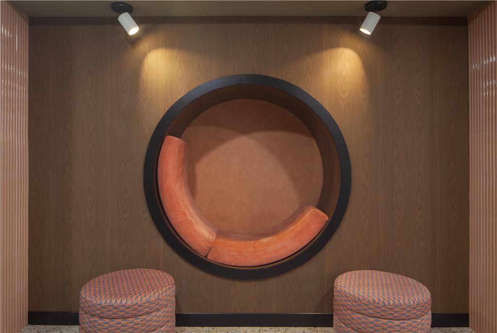 Фото Comfort Suites At Fairgrounds - Casino