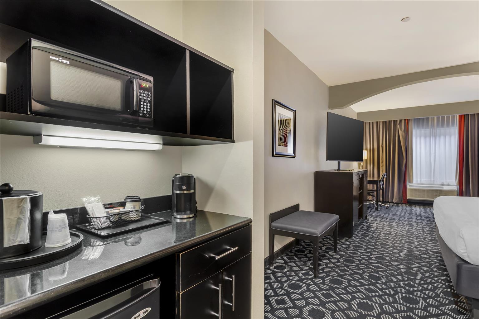 Фото Best Western Plus Laredo Inn & Suites