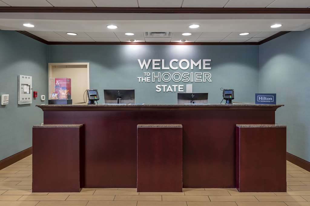 Фото Hampton Inn Greenfield