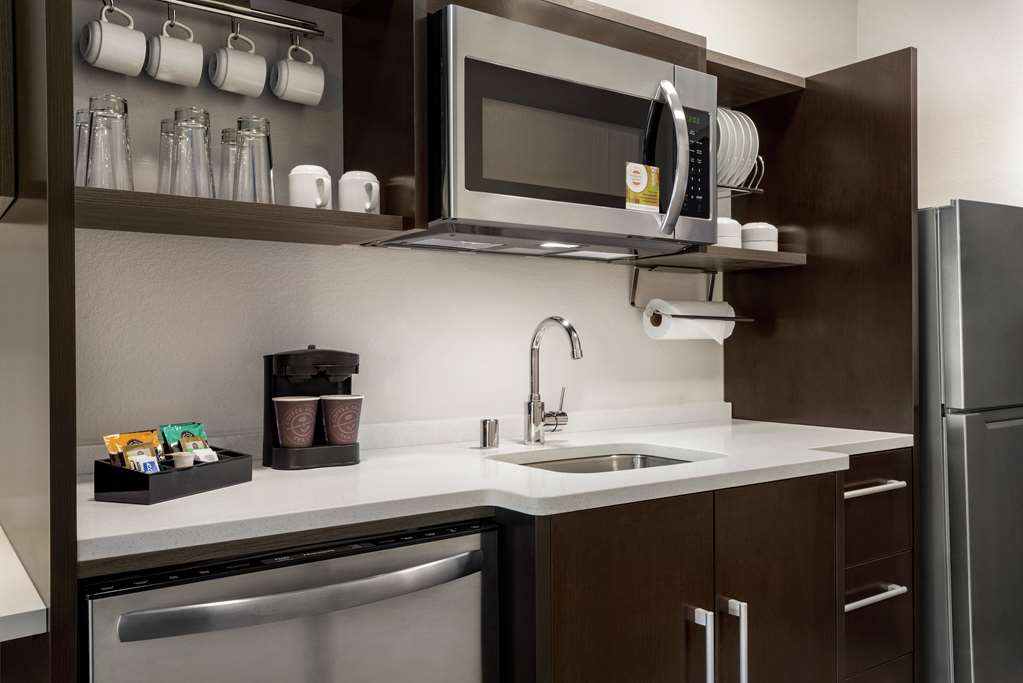 Фото Home2 Suites by Hilton Madison Central Alliant Energy Center