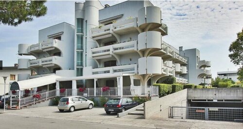 Гостиница ApartHotel Ponza в Линьяно-Саббьядоро