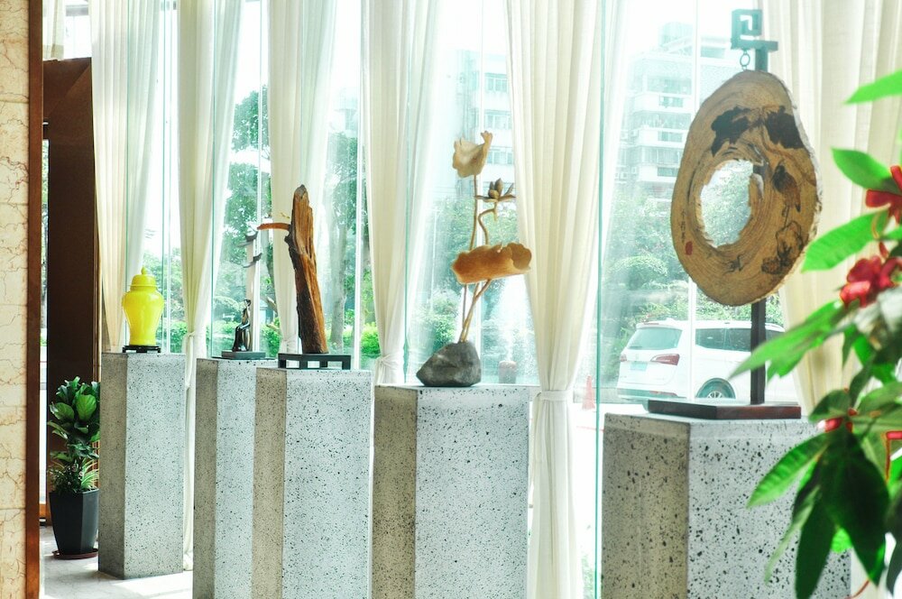 Фото Xiamen Hooray Hotel