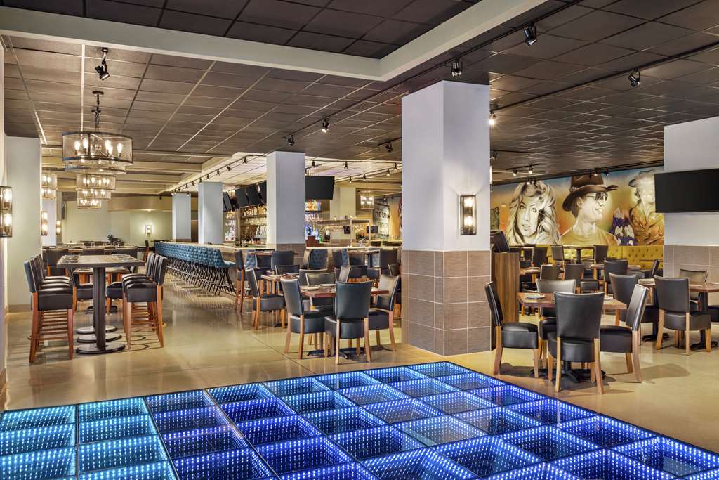 Фото Embassy Suites by Hilton Round Rock