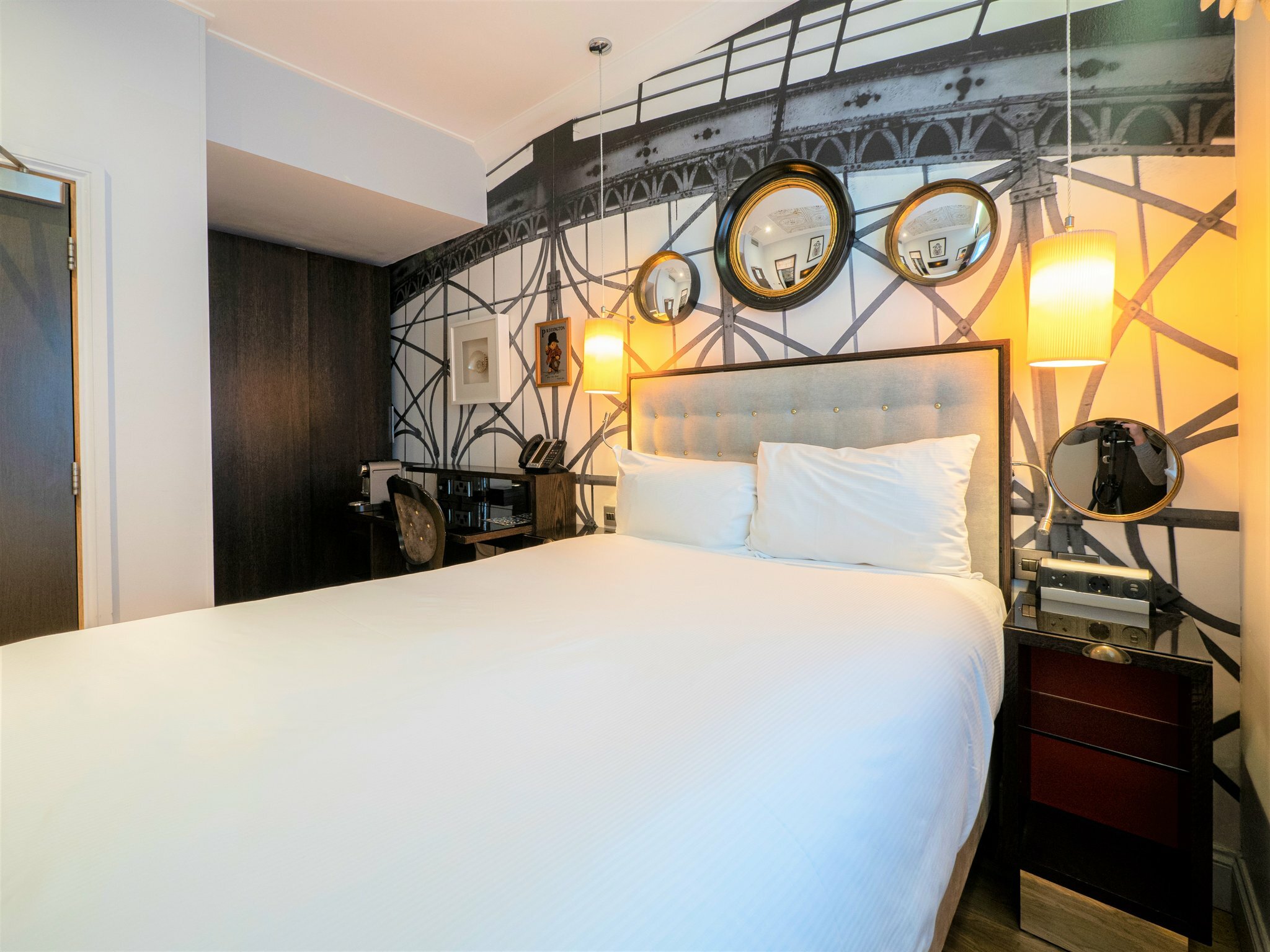 Фото Hotel Indigo London - Paddington