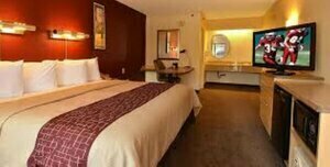 Гостиница Red Roof Inn San Dimas - Fairplex в Глендоре