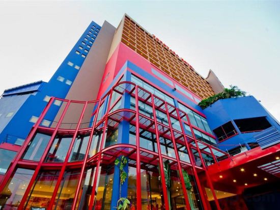 Фото отеля 2